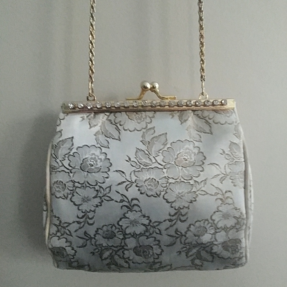 🔥Vintage e’lan🔥 Damask Metallic Evening Bag